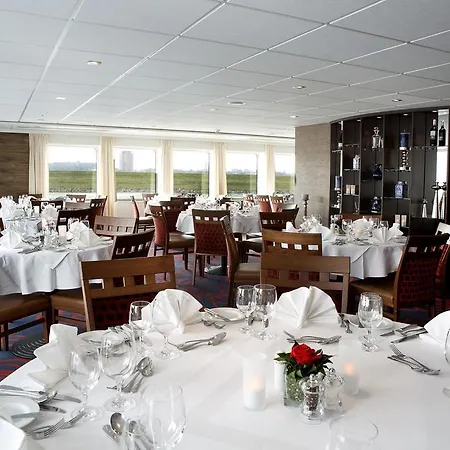 Fairtours Hotelschiff Regina Rheni **** Düsseldorf