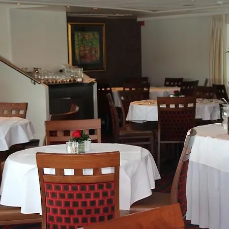 Fairtours Hotelschiff Regina Rheni **** Botel 4*