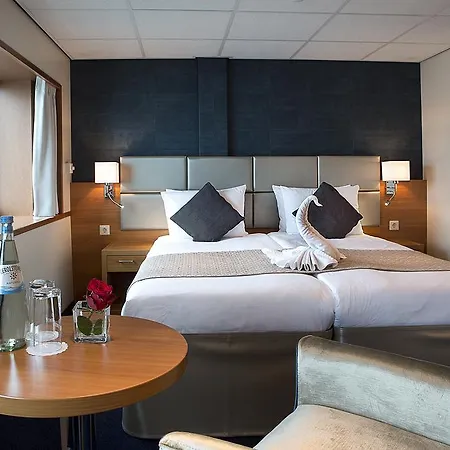 Fairtours Hotelschiff Regina Rheni **** Hotel en barco 4*